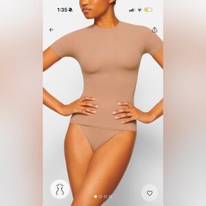 NWT Skims Fits Everybody T-Shirt Sienna Small SOLD OUT